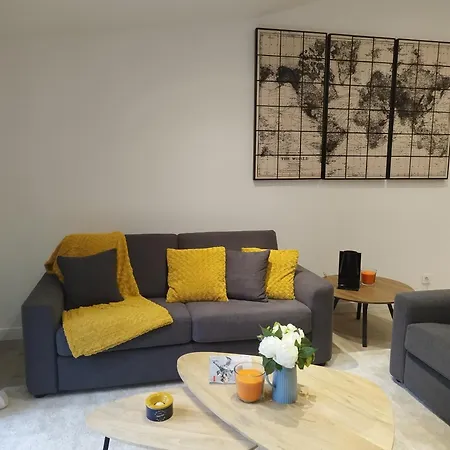 Apartment Avec Terrasse *