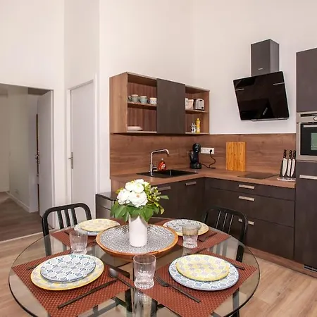 Apartment Avec Terrasse Libourne
